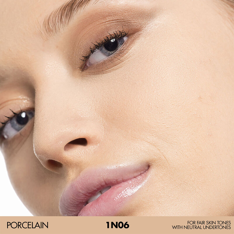 HD SKIN - Undetectable foundation: natural finish, stay-true color