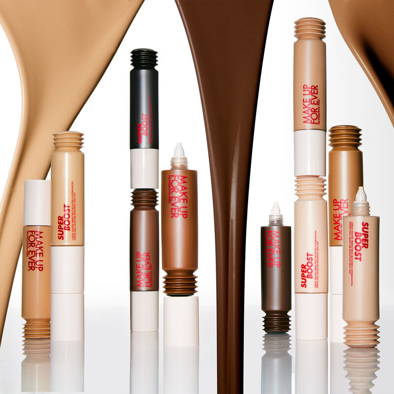 SUPER BOOST SKIN TINT - Skin tint: perfecting & moisture-boosting formula
