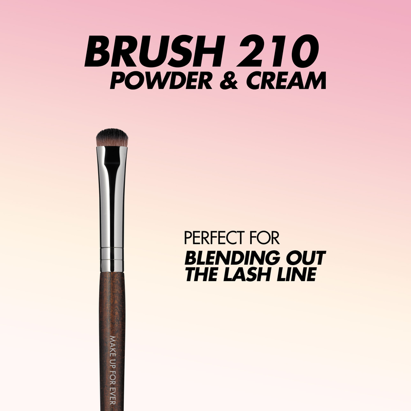 ROUND SHADER BRUSH - SMALL - 210 - Eyeshadow: blendable powder & cream textures